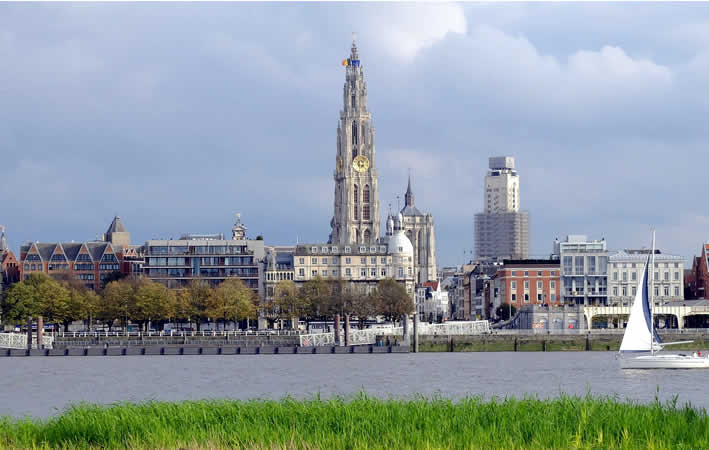 Antwerpen erleben: Ein Reiseführer durch die Stadt der Diamanten und der Kunst