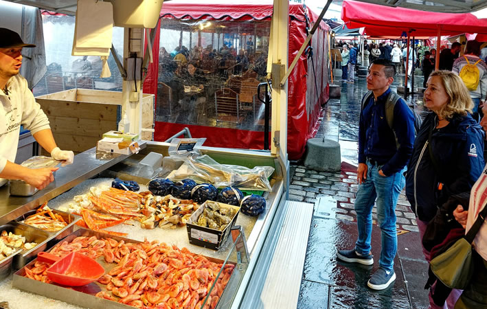 Fischmarkt im Hafen von Bergen