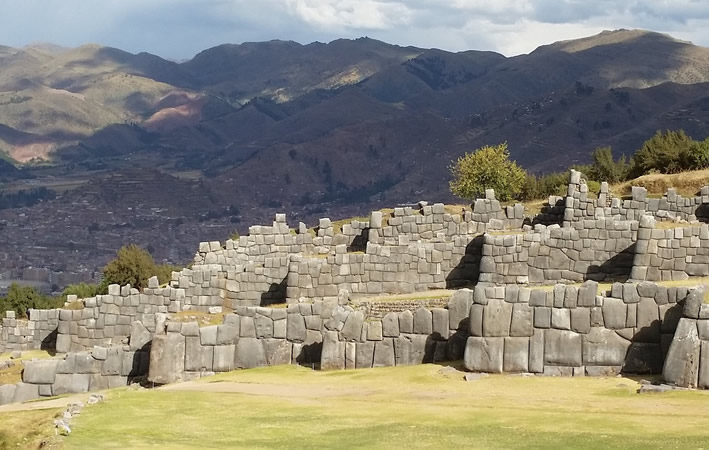 Sacsayhuamán, Sehenswürdigkeit in Cusco