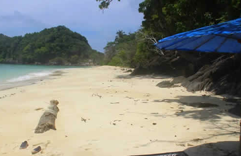 Koh Lone – Ein verstecktes Paradies in der Chalong Bay